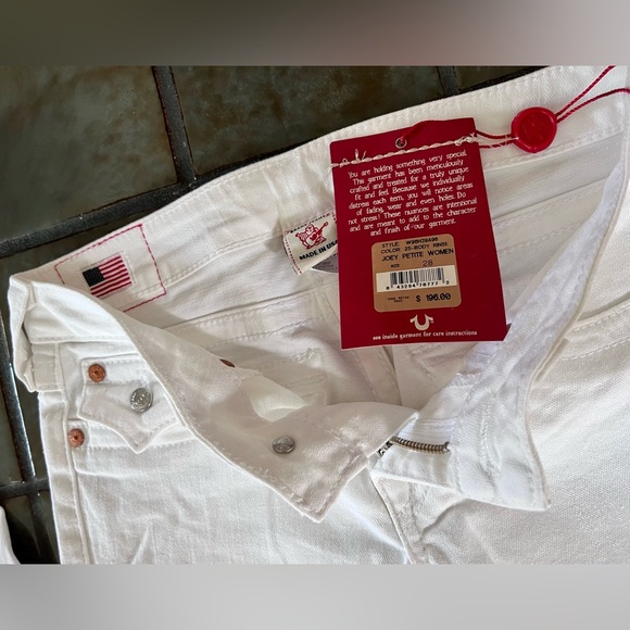 True Religion Petite Joey Flare White size 28 - (NWT) - Picture 7 of 8